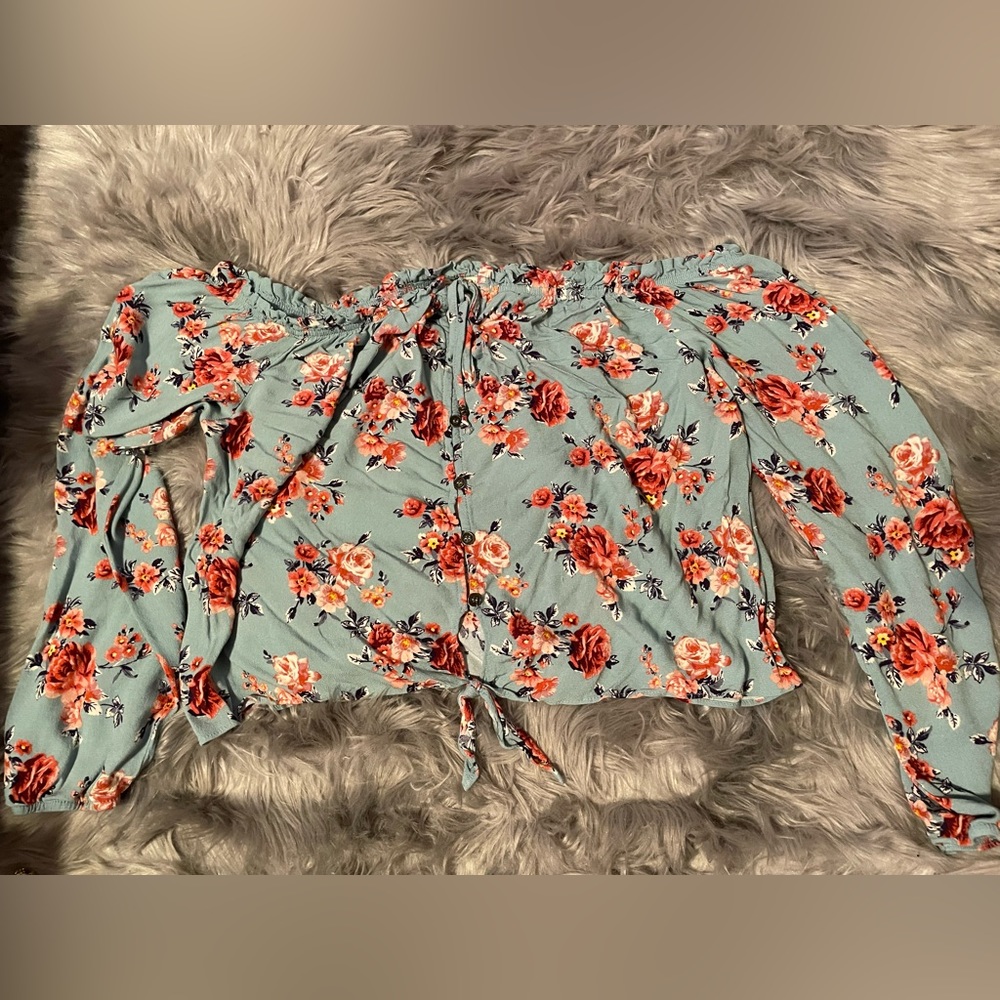 New Off the Shoulder Floral Crop Top